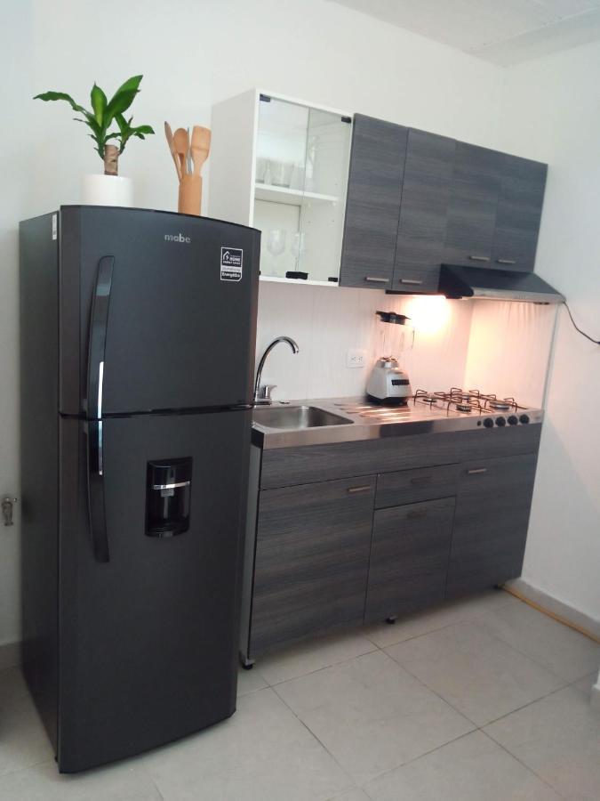 Vip Apartasuites Rosales Medellin Exterior photo