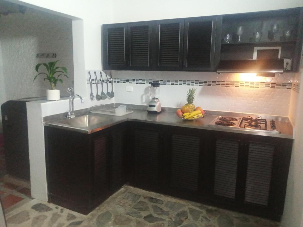 Vip Apartasuites Rosales Medellin Exterior photo