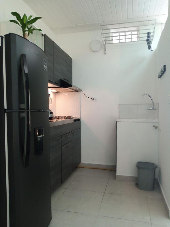 Vip Apartasuites Rosales Medellin Exterior photo