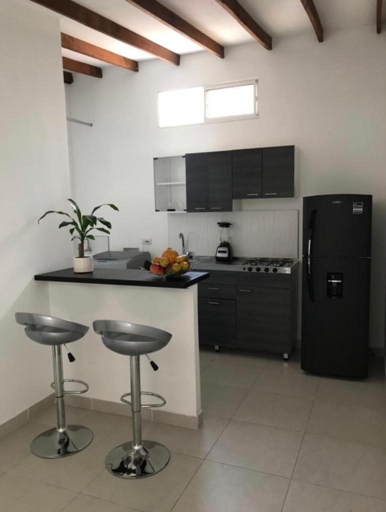 Vip Apartasuites Rosales Medellin Exterior photo