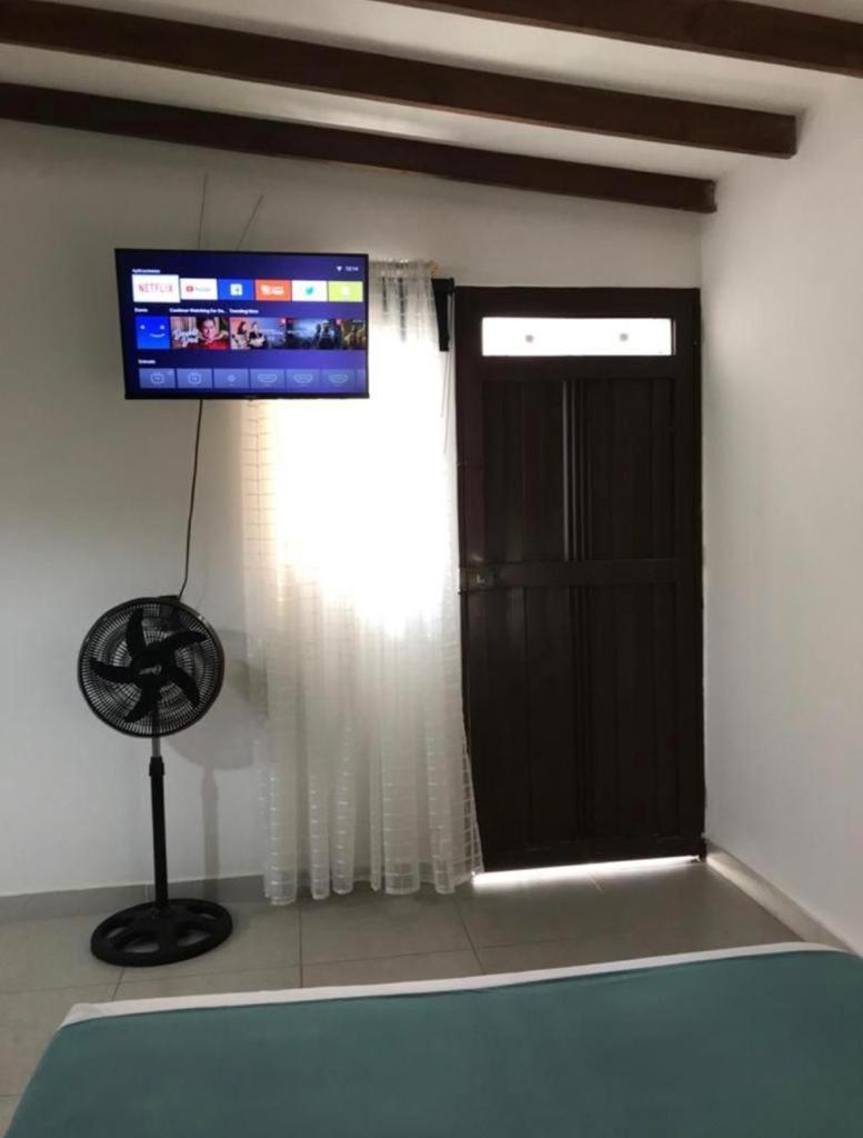 Vip Apartasuites Rosales Medellin Exterior photo