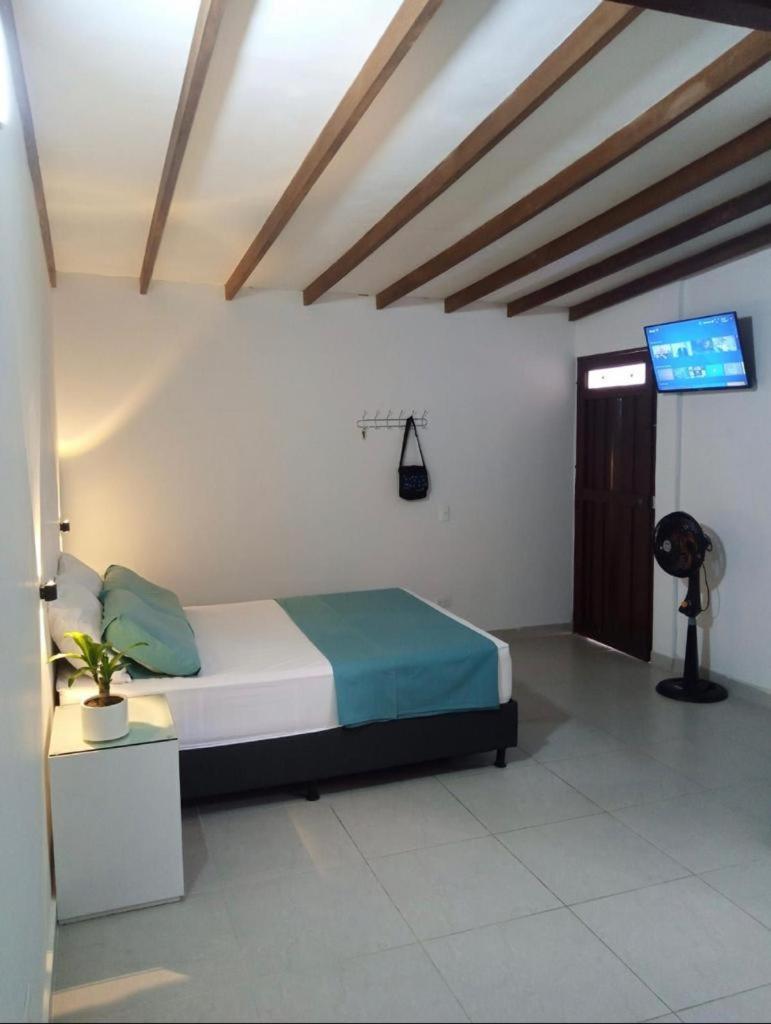 Vip Apartasuites Rosales Medellin Exterior photo
